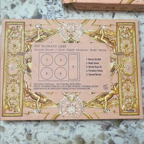 Pat McGrath Labs Divine Blush & Glow Cheek Palette - Picture 3 of 4